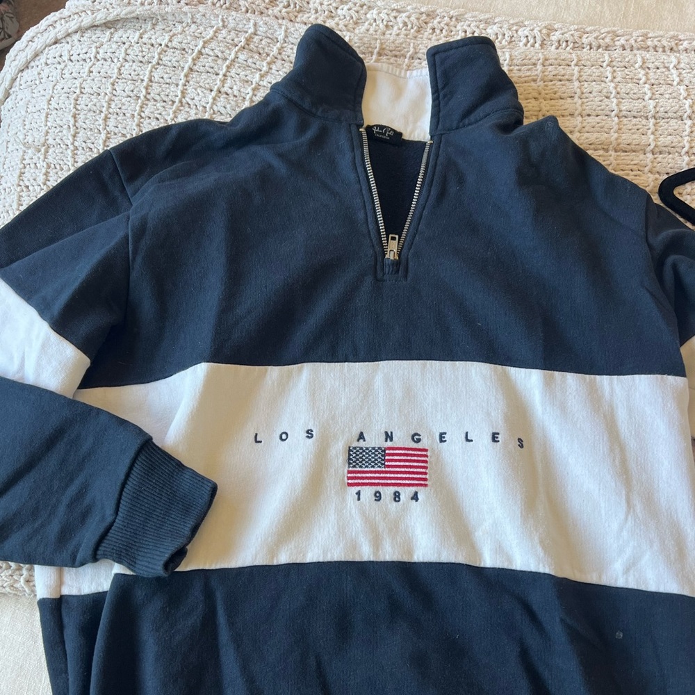 Brandy Melville USA Quarter Zip